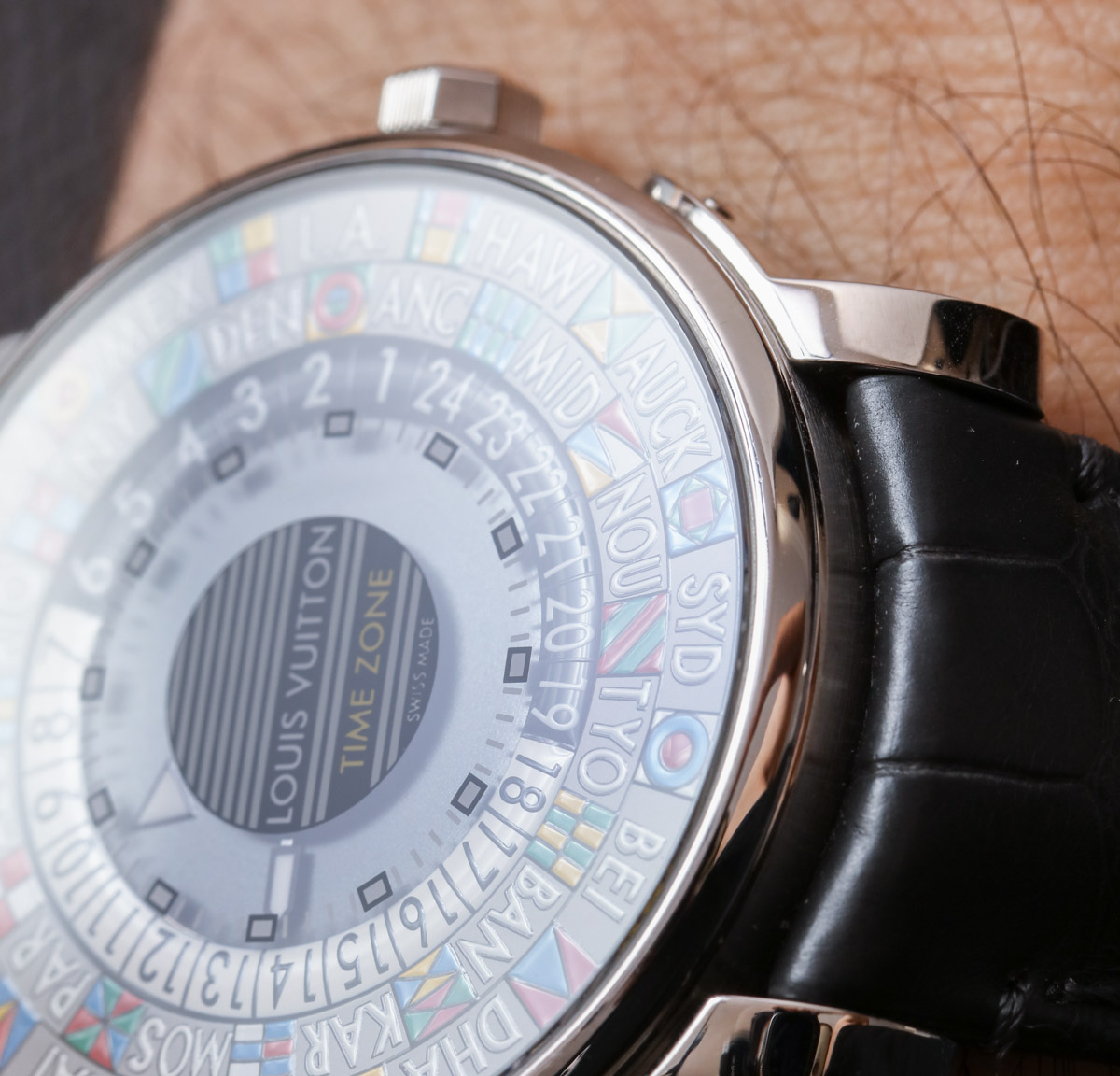 Louis Vuitton] Escale Time Zone : r/Watches