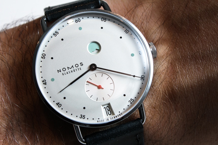 Nomos discount tangente replica