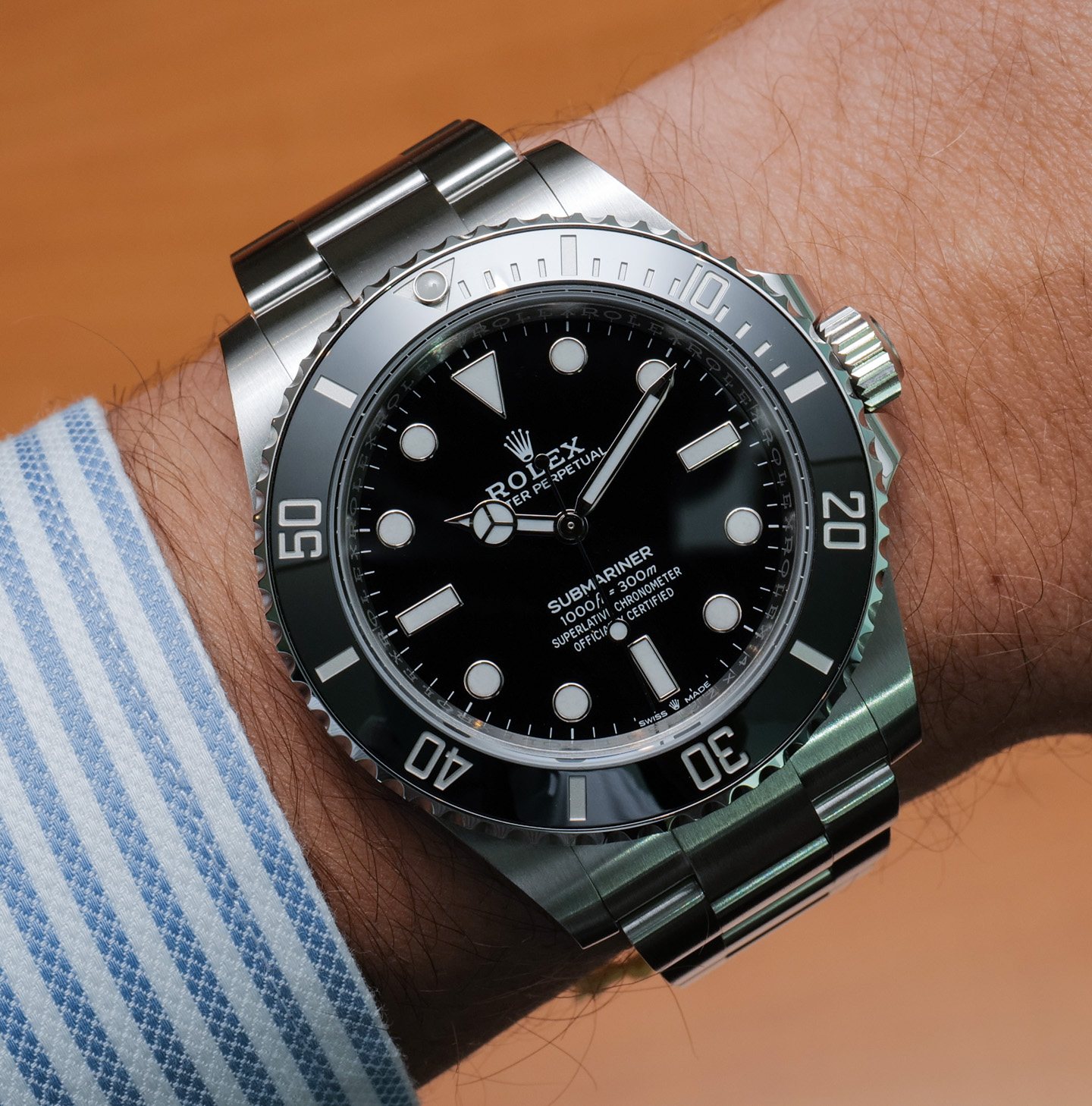 My now sold 40mm sub against my new 41mm. For side by side comparison. :  r/rolex