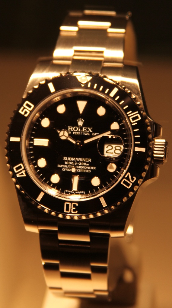 rolex submariner gold and stainless steel price