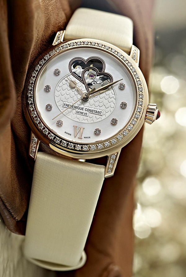 Louis Vuitton - Pégase Légère 55 Business – Every  Watch Has a Story