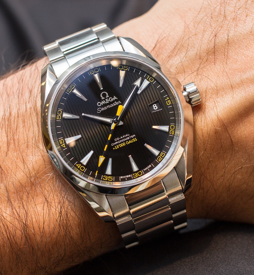 omega second hand movement