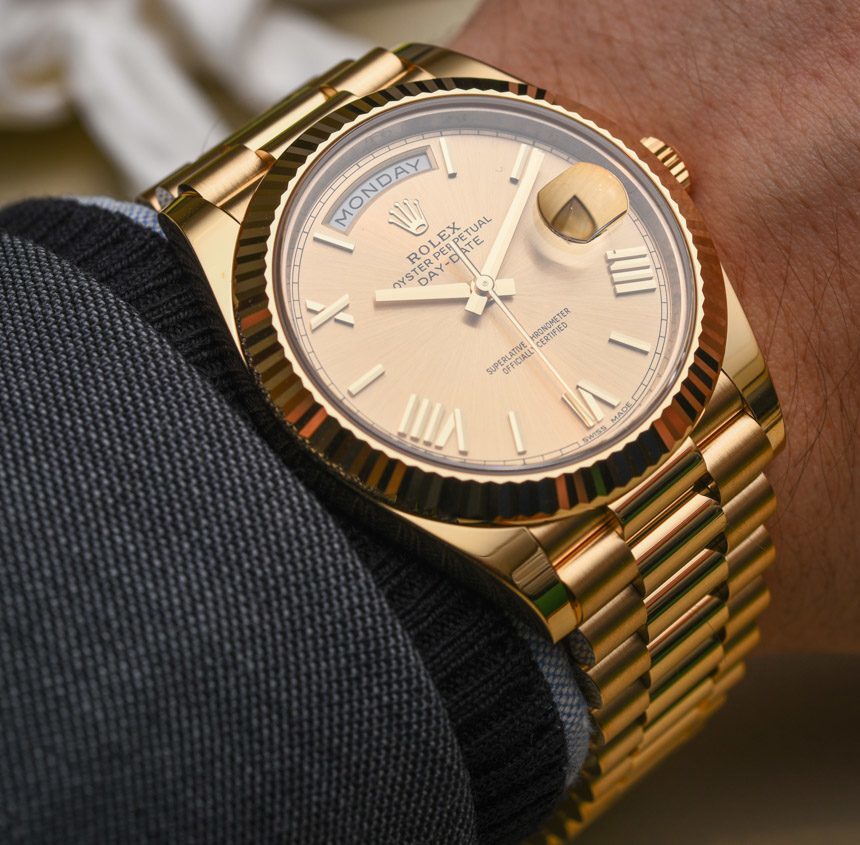 second hand movement on a rolex