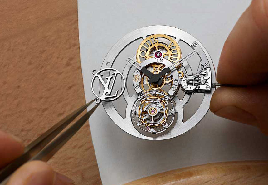 Louis Vuitton Tambour Moon Tourbillon Volant Poinçon de Genève – The Watch  Pages