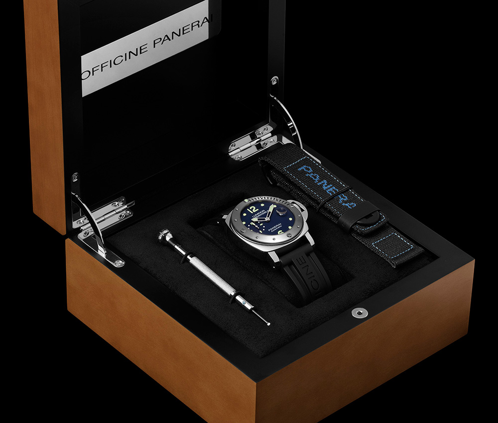 Panerai Luminor Submersible Automatic Acciaio PAM731 E Commerce