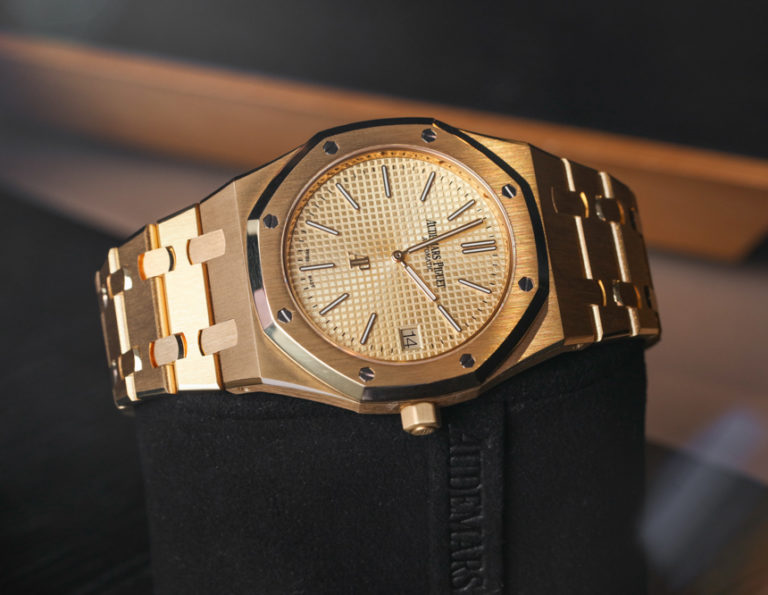 Audemars Piguet Extra-Thin Jumbo Royal Oak Ref. 15202 Gold Watch Hands ...