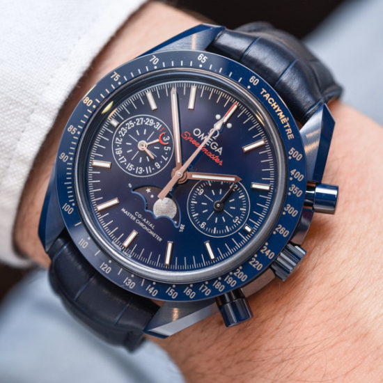 omega speedmaster light side of the moon