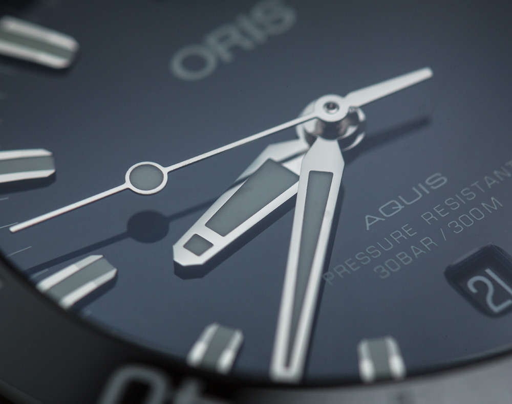 Oris Aquis Date Blue Dial Watch Review Page 2 of 2 aBlogtoWatch