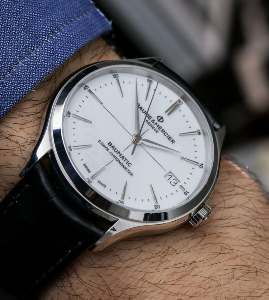 Baume & Mercier Clifton Baumatic 5-Days Chronometer Watch Hands-On ...