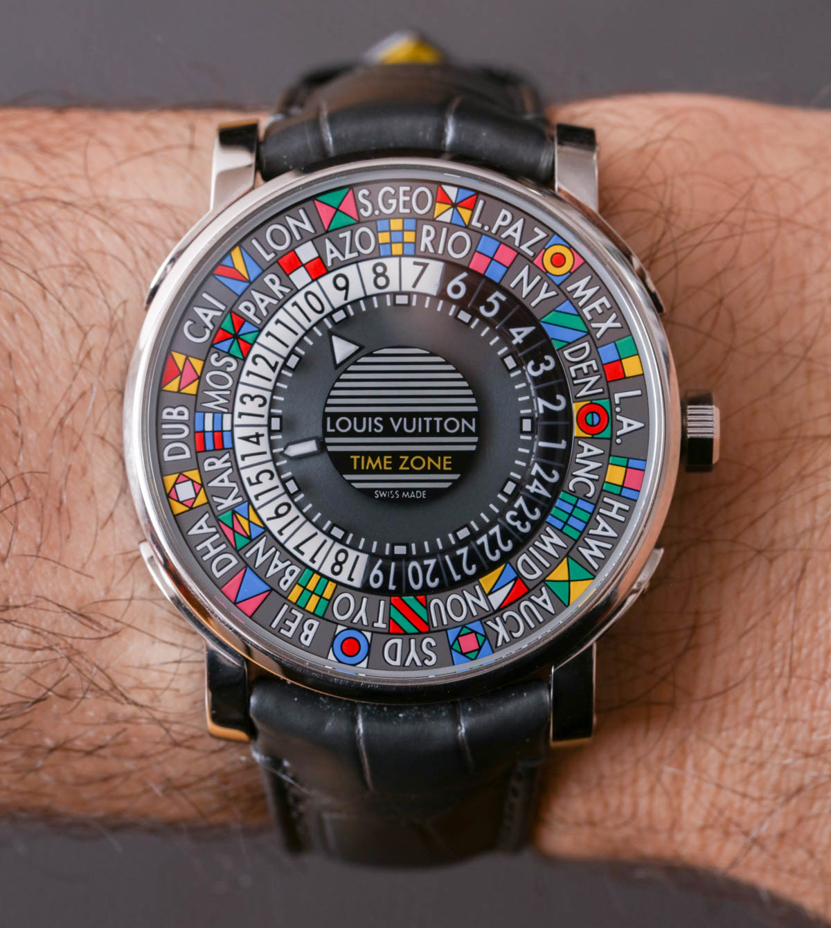 The Escale Time Zone, A New Manufacture World-Timer by Louis