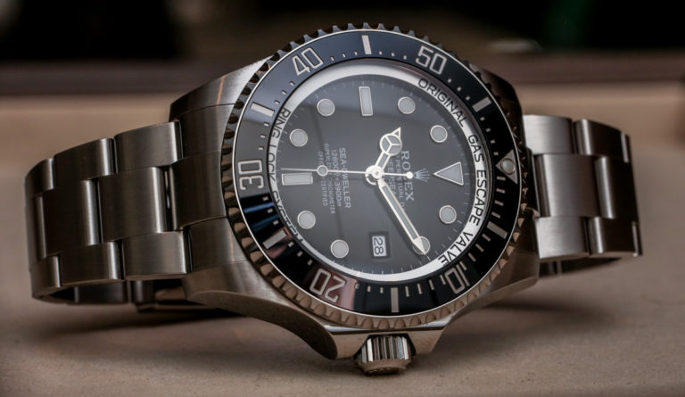 Rolex Deepsea Sea-Dweller 126660 'Black Dial' Watch Hands-On