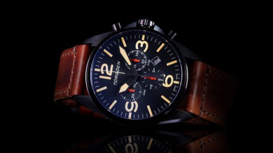 Torgoen T16 Classic Aviation Watch | aBlogtoWatch