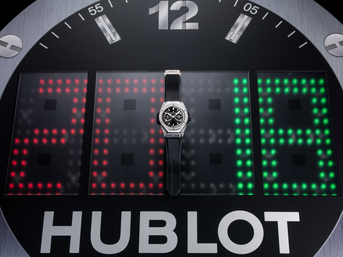La Cote des Montres: The Hublot Big Bang Referee 2018 FIFA World Cup  Russia™ watch - Hublot and football are connected - Keeping pace with the  games in real time