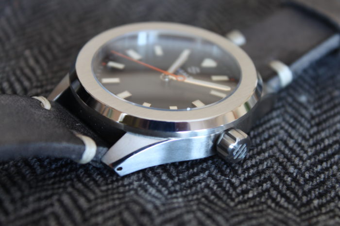 Seals Watch Co. Dark Seal Fixed Bezel Watch Review | aBlogtoWatch