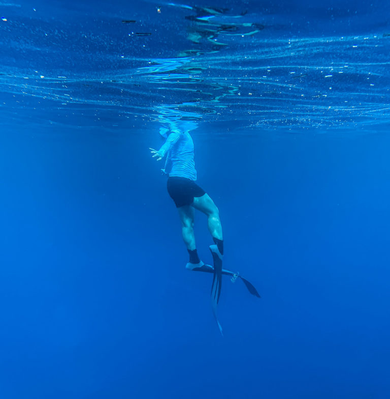 Zodiac Sea Wolf Watches Out To Play With aBlogtoWatch In The Bahamas ...