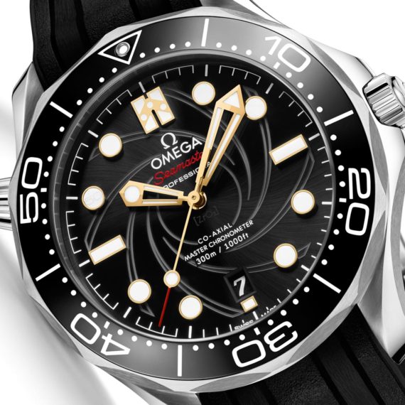 Omega Seamaster Diver 300M 007 James Bond On Her Majesty's Secret ...