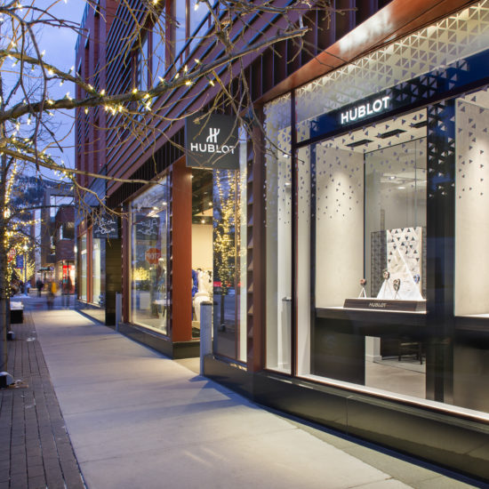 Hublot Opens New Aspen Boutique With Spirit of Big Bang Rockies Limited ...