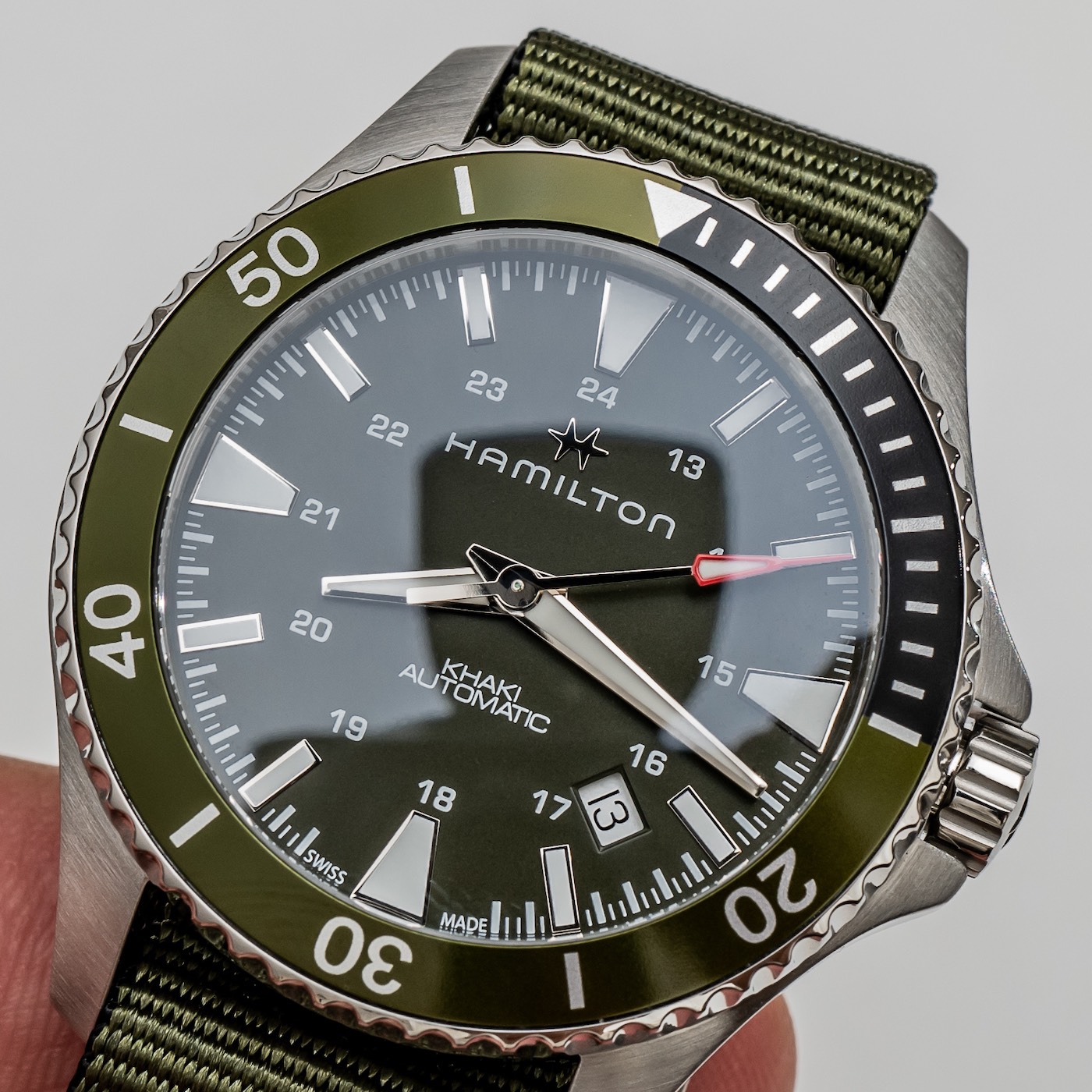 Hands-On: Hamilton Khaki Navy Scuba Watch In Green Is A Standout Value  Proposition | aBlogtoWatch