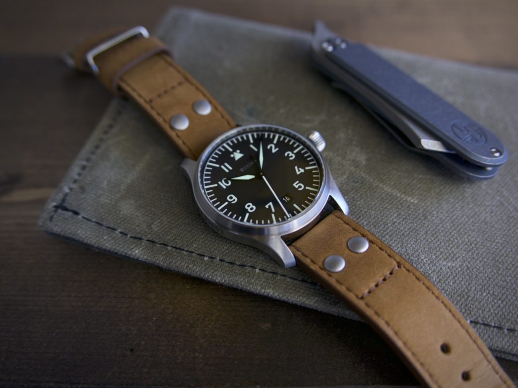 Stowa Flieger Klassik 40 Watch Review | aBlogtoWatch