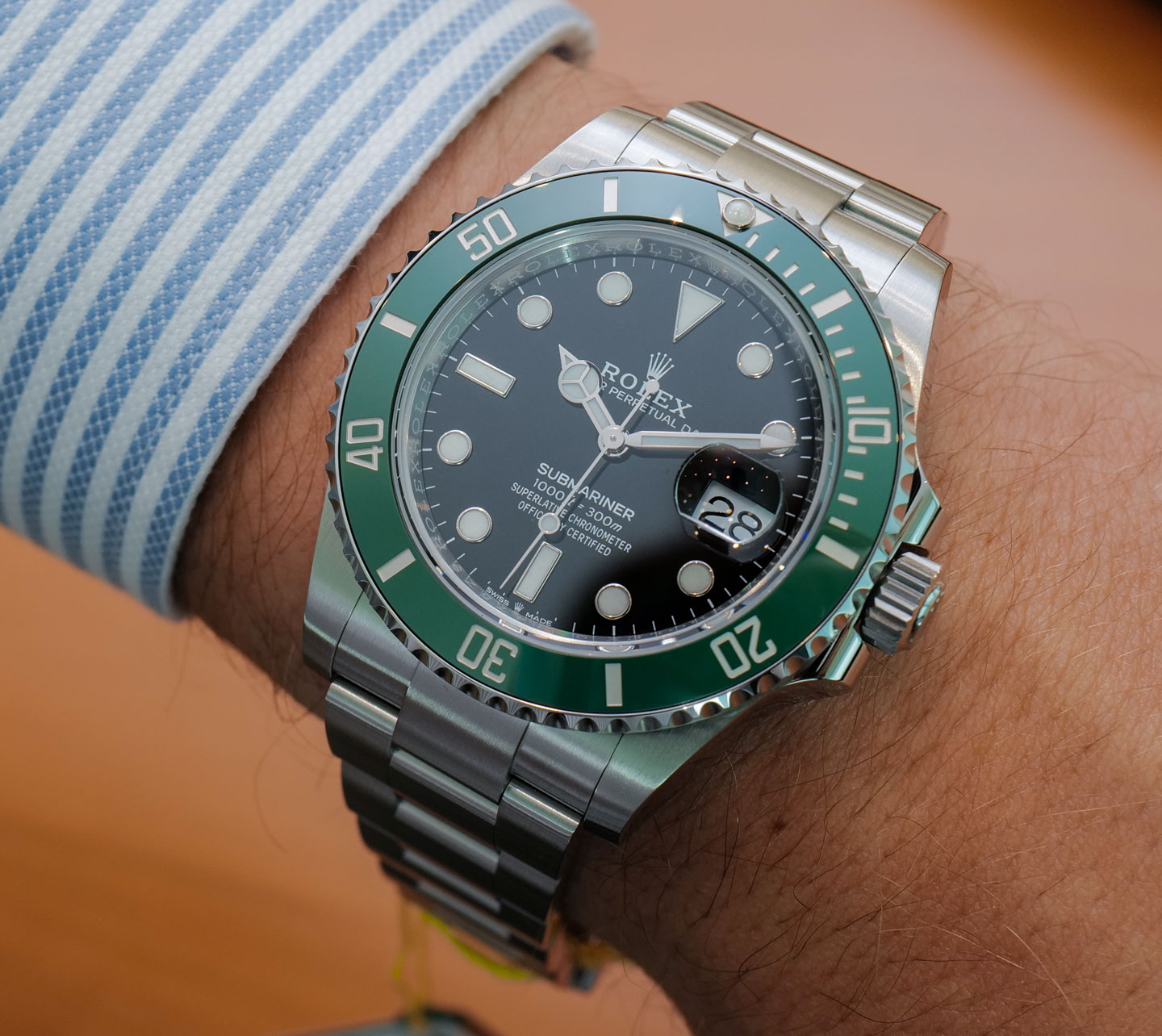 rolex oyster perpetual submariner green price