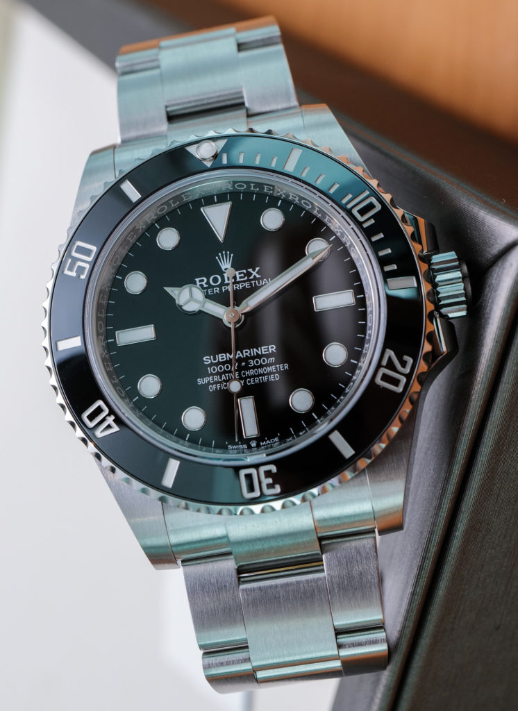 Hands-On: Rolex Submariner 'No Date' 124060 Watch For 2020 | aBlogtoWatch