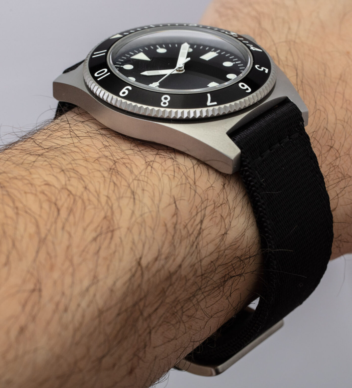 Hands-On: Benrus Type 1 Military Dive Watch | aBlogtoWatch