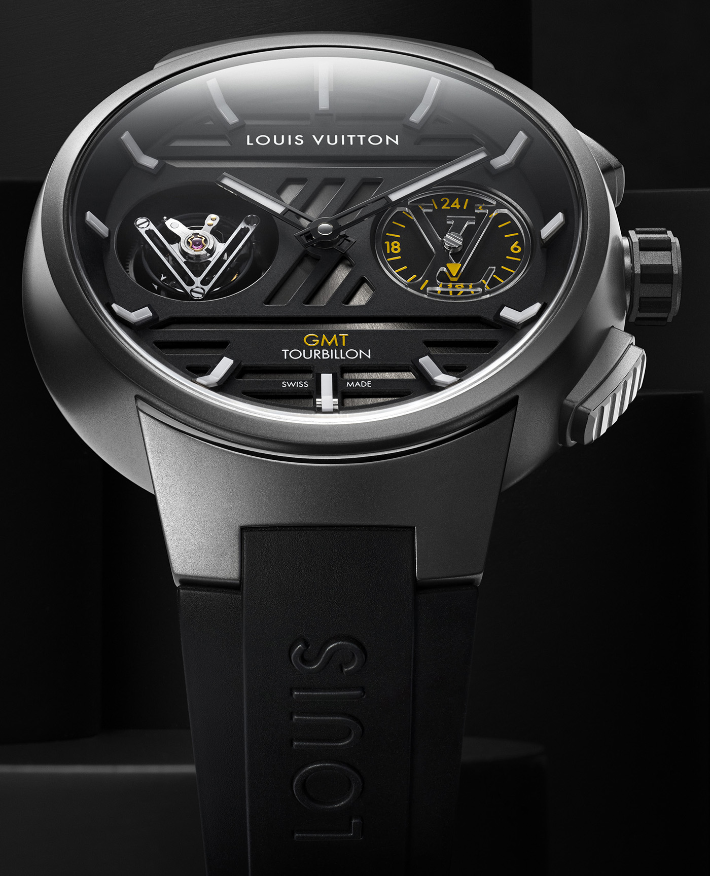 Louis Vuitton on X: Designed for urban adventures. #LouisVuitton's sporty  Tambour Outdoor watch features an ergonomic chronograph and an intuitive  GMT function. Explore the Maison's newest timepiece at   #LVWatches