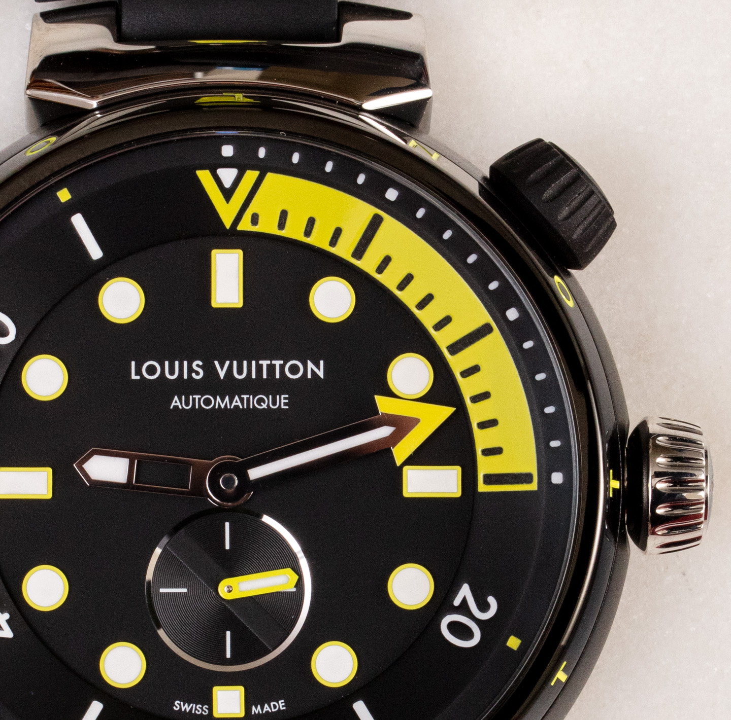 HANDS-ON: The Louis Vuitton Tambour Street Diver spans the gulf from the  sea to the streets