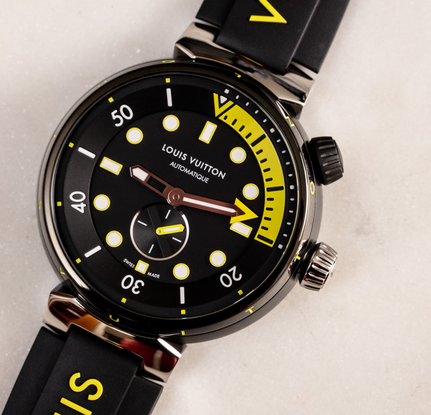HANDS-ON: The Louis Vuitton Tambour Street Diver spans the gulf from the  sea to the streets