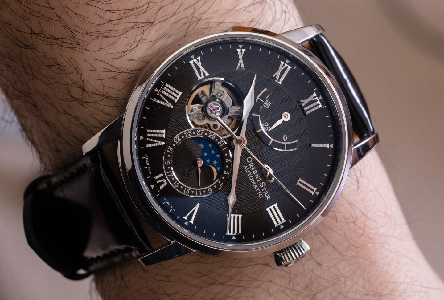 Orient watches Classic Sun & Moon Watch Golden | Dressinn