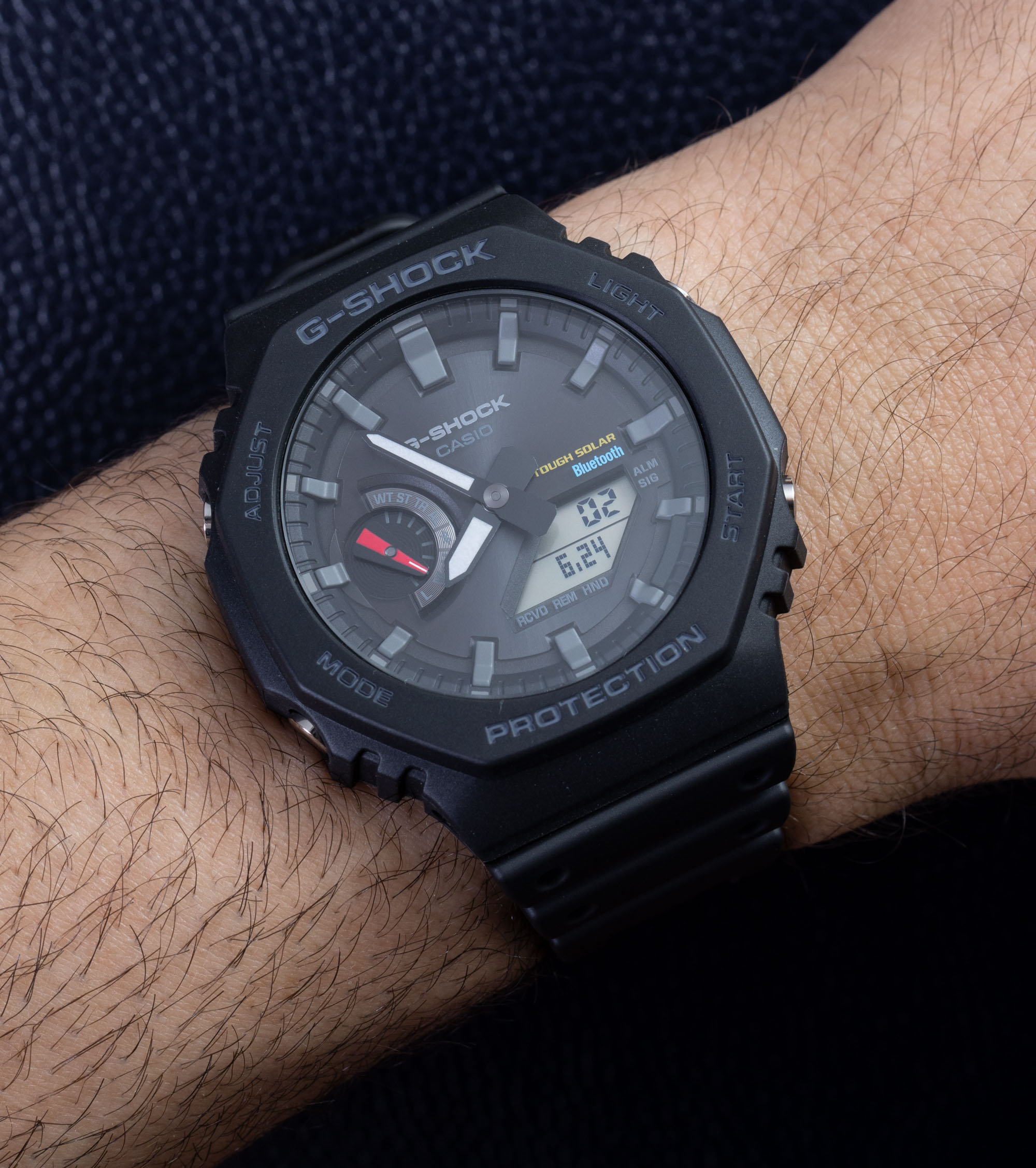 Hands-On: Casio G-Shock Solar Tough Bluetooth aBlogtoWatch Watch GA-B2100 With | 