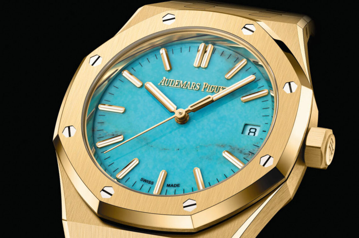 Audemars Piguet Unveils A Yellow Gold Royal Oak 37mm Watch With A ...