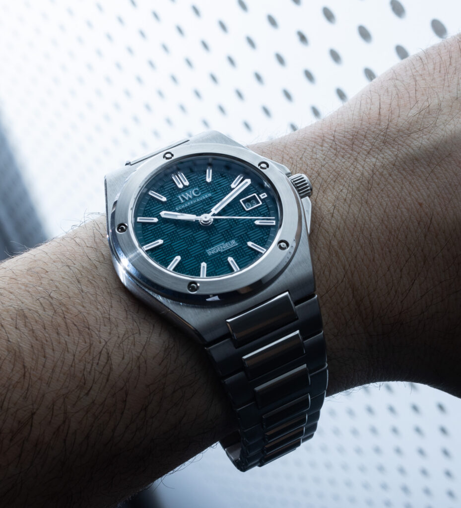 Hands-On Debut: IWC Ingenieur Automatic 40 Watches Inspired By Gerald ...
