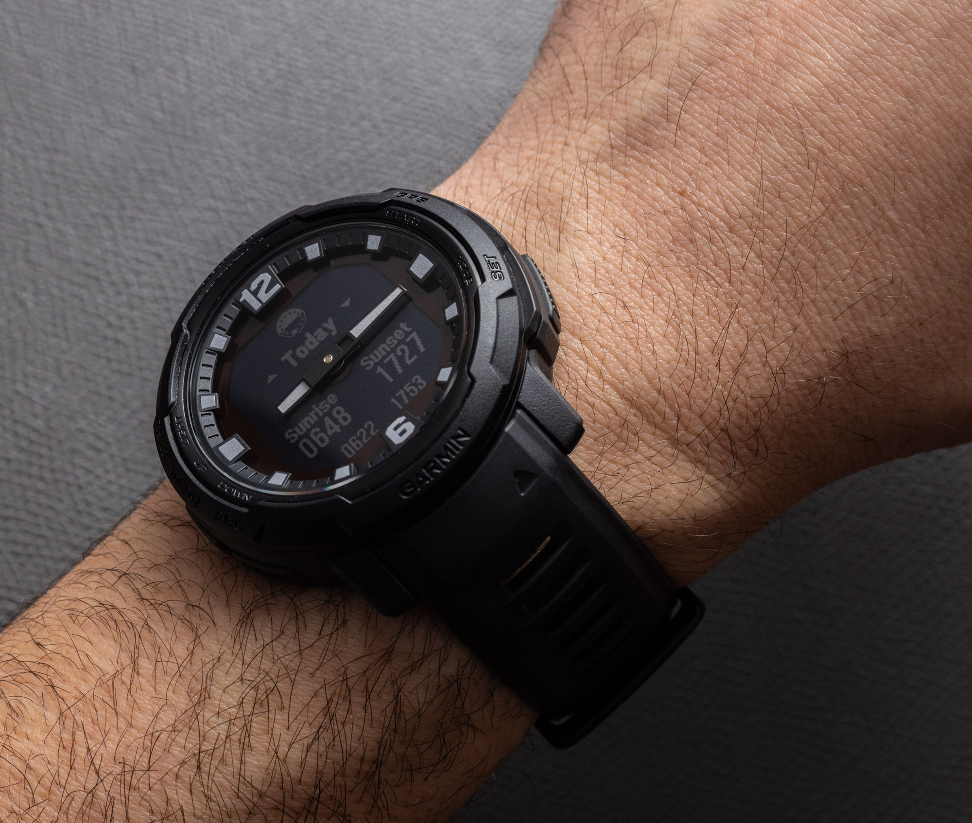Garmin announces Instinct Crossover hybrid smartwatches