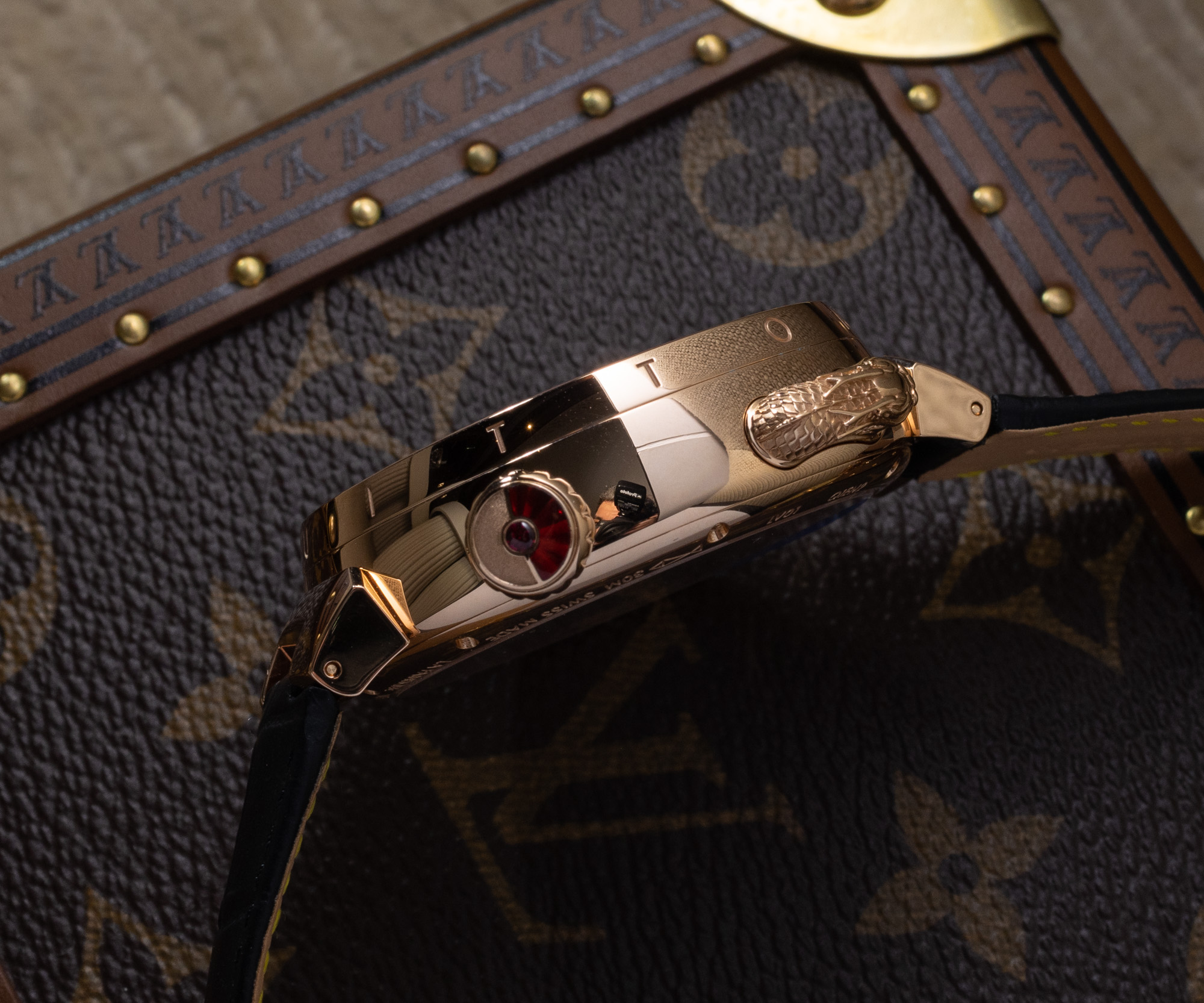 The new Louis Vuitton Tambour Opera Automata? A complicated LV watch. Do  you like it? 📹: @equationdutemps