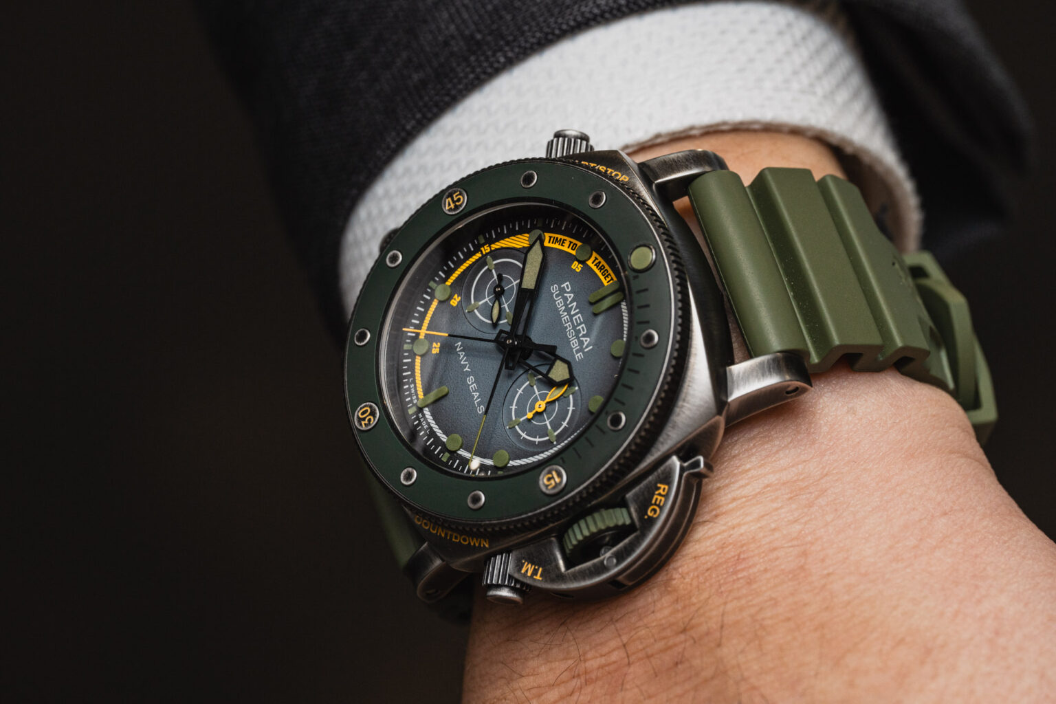 Hands-On: Panerai Navy SEALs Submersible Flyback Chronograph PAM1402 ...