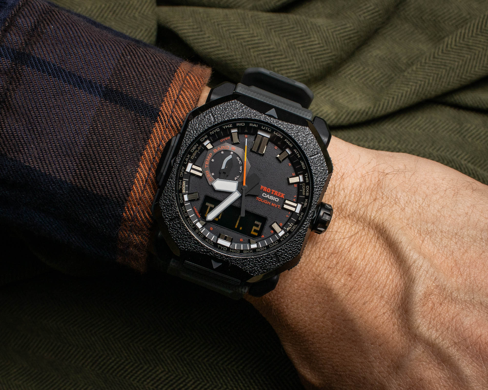 PRW61-1A | Eco-Friendly Black Watch - PRO TREK | CASIO
