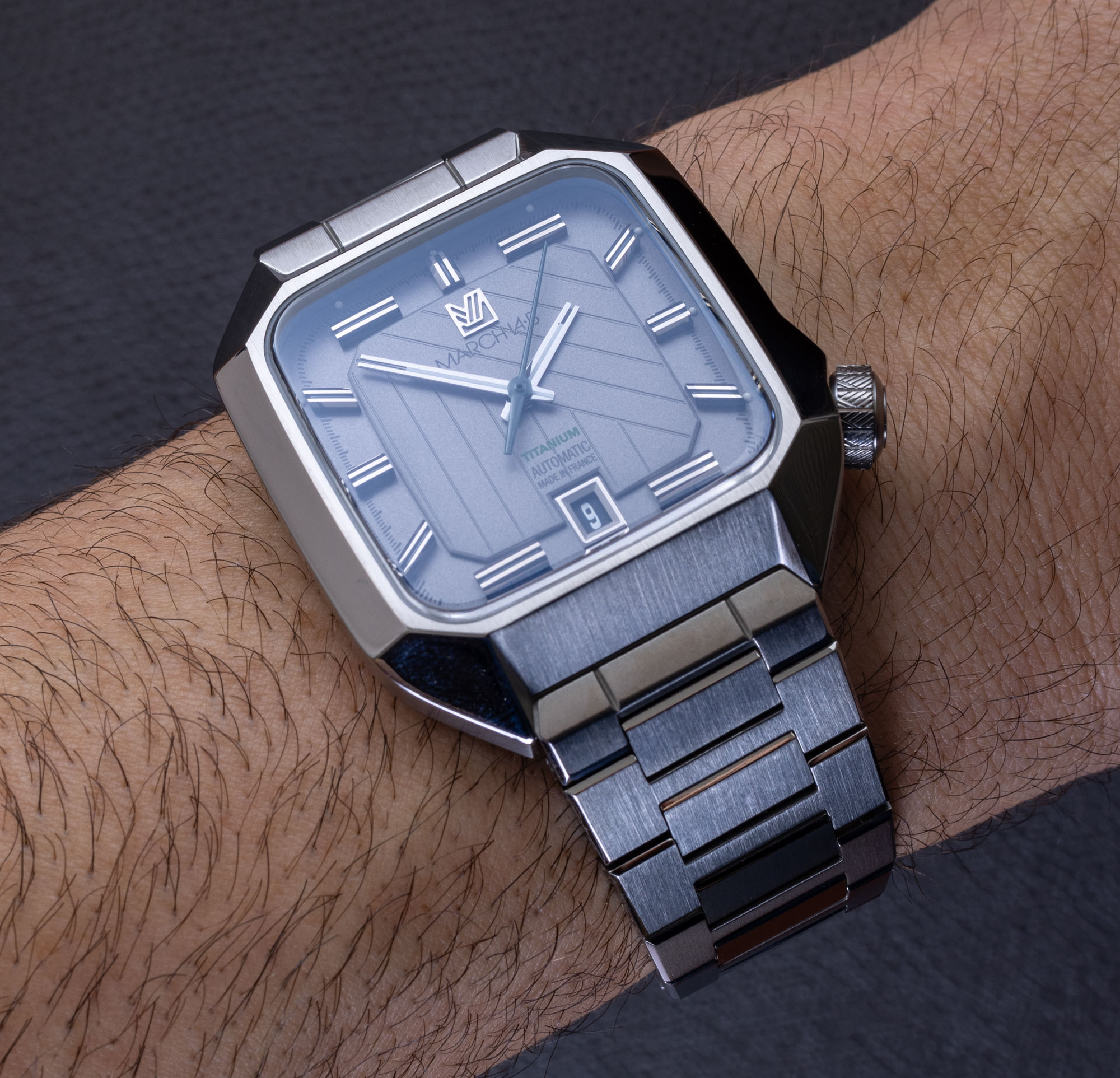 BUTEX, Suisse. Montre bracelet d'homme, la montre de for… | Drouot.com