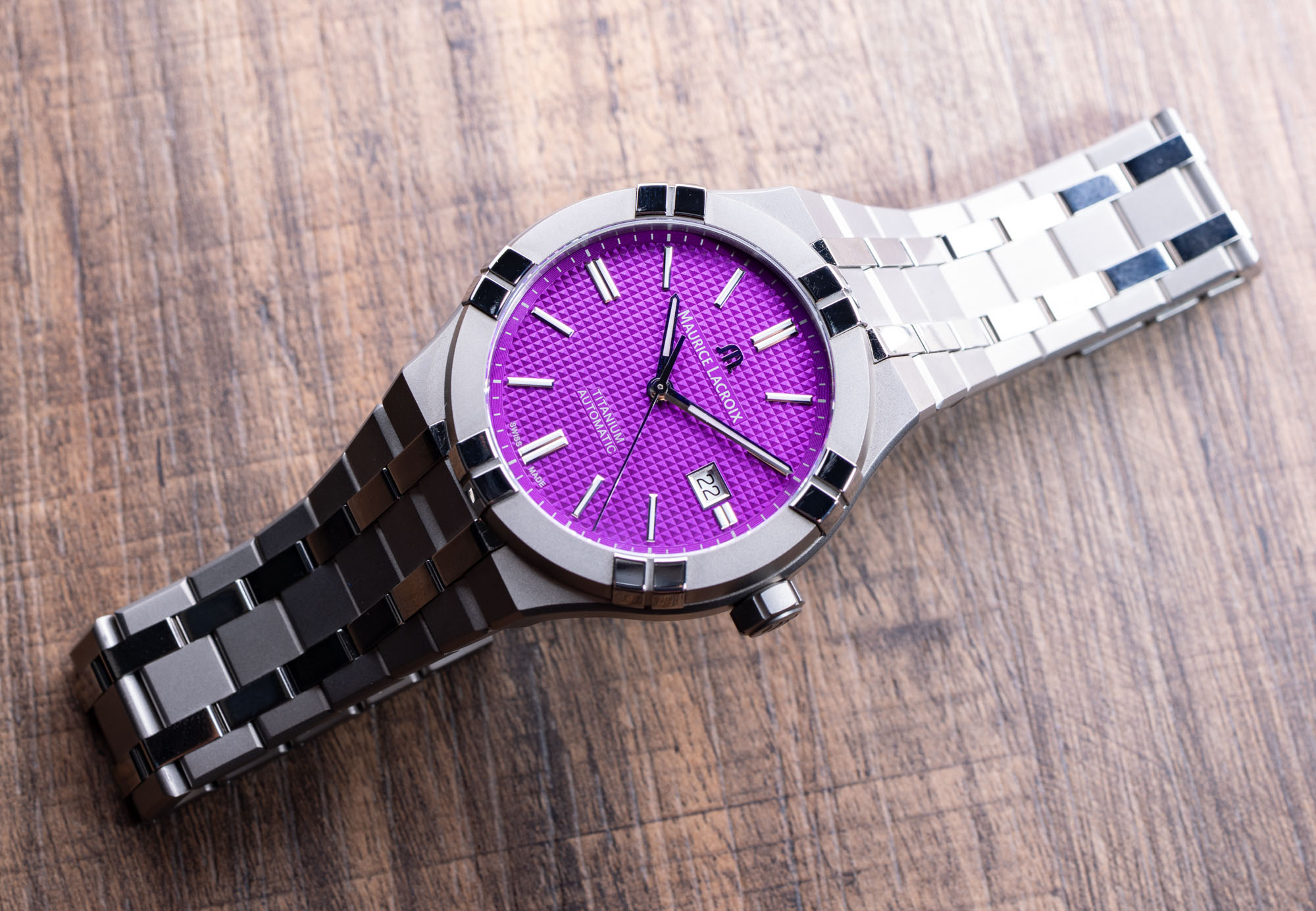 Hands-on: Maurice Lacroix Aikon automatic watches made of titanium with a purple dial